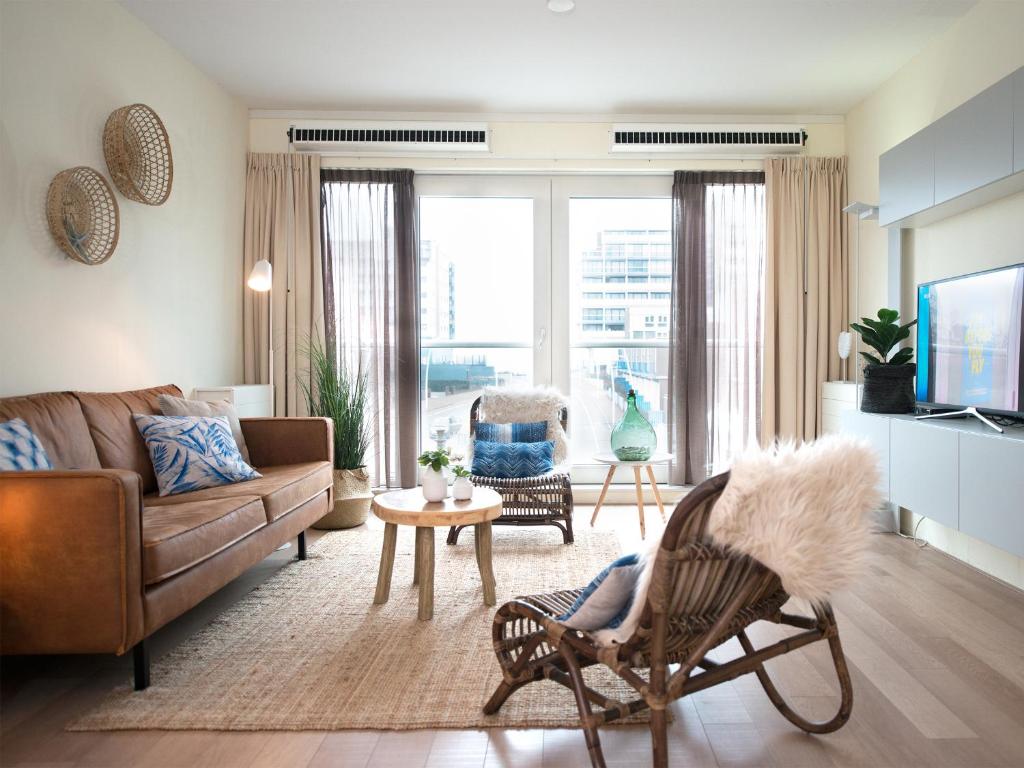 BizStay Helena at Sea Apartments room 2